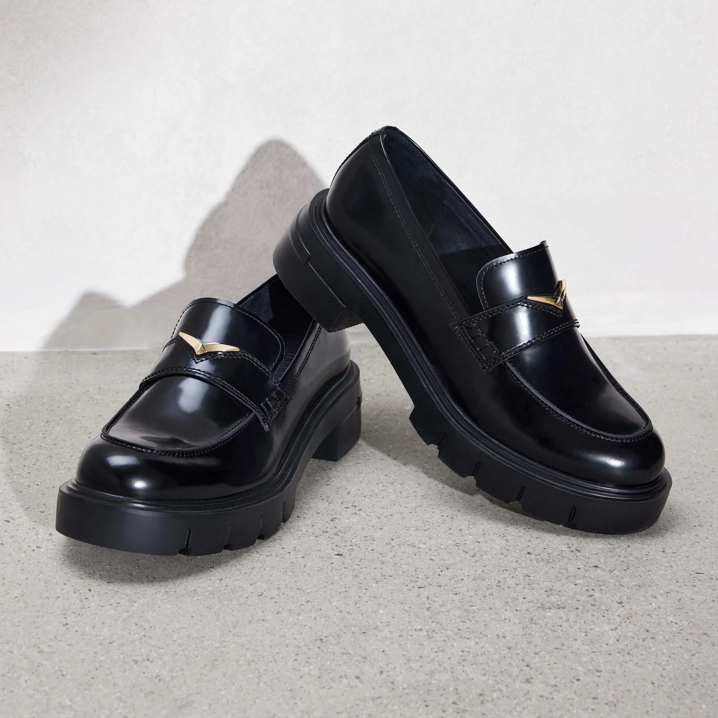 Black Signature Golden Seagull Leather Loafers
