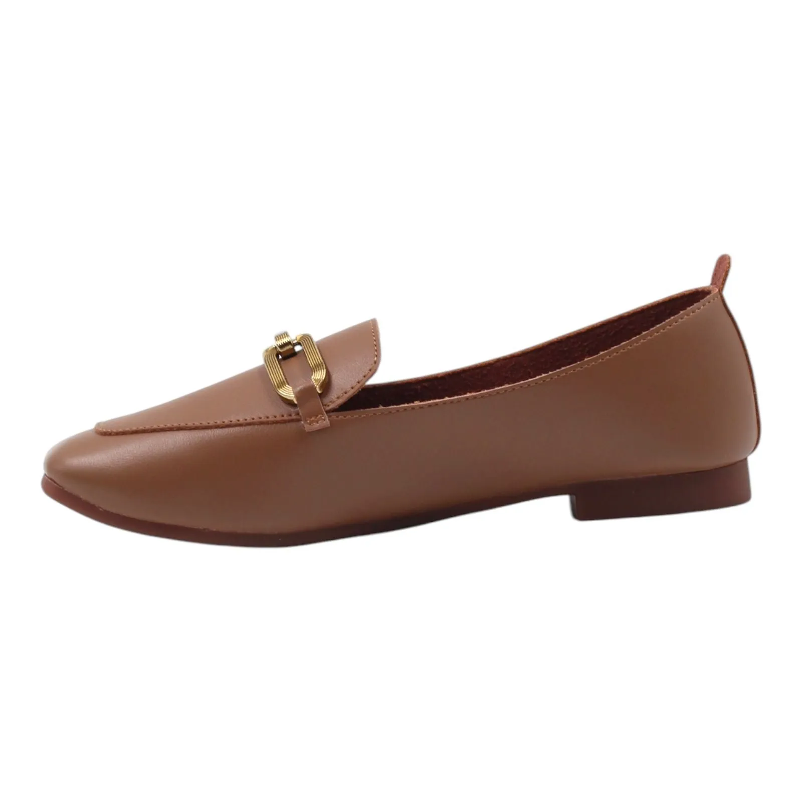 Buckled detail cushioned loafers