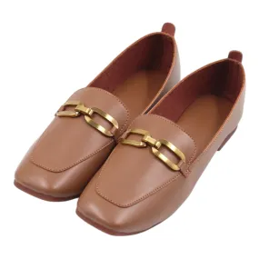 Buckled detail cushioned loafers