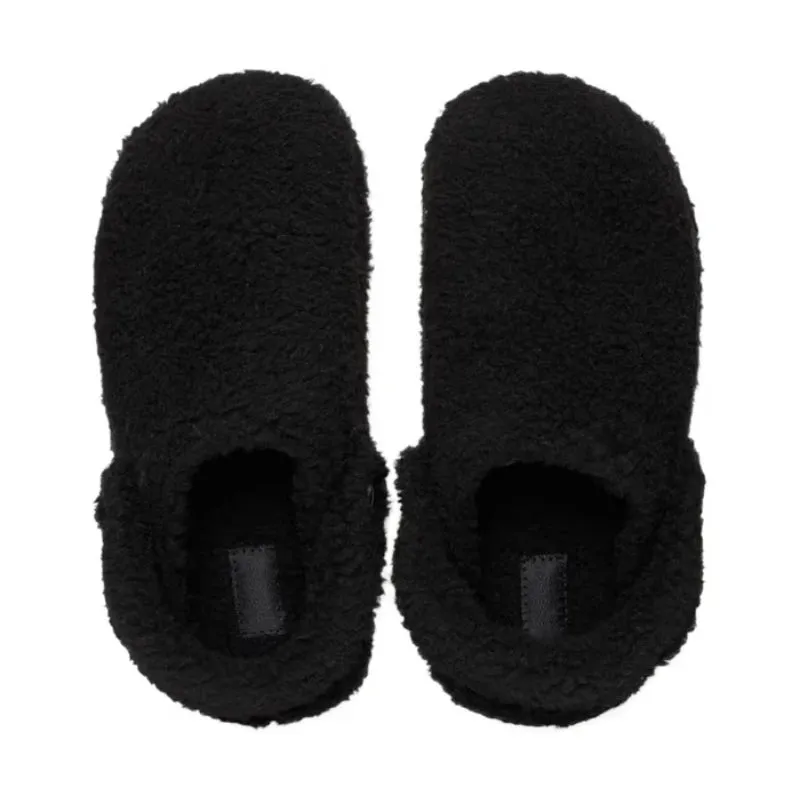 Fleece Indoor Slippers – Soft, Cozy, and Warm for Everyday Comfort
