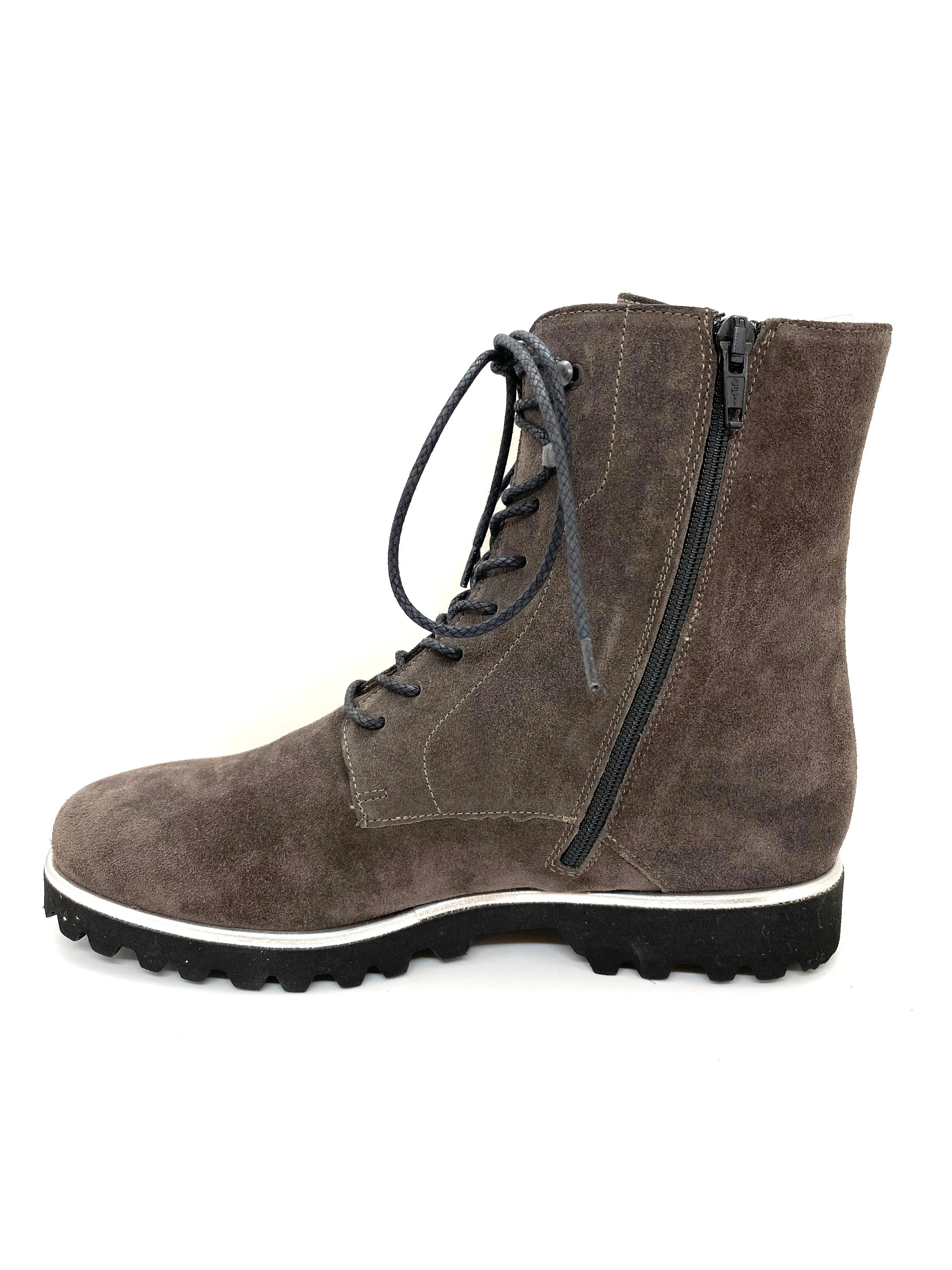 Holly-Vinci Lace Up Ankle Boot With Zip