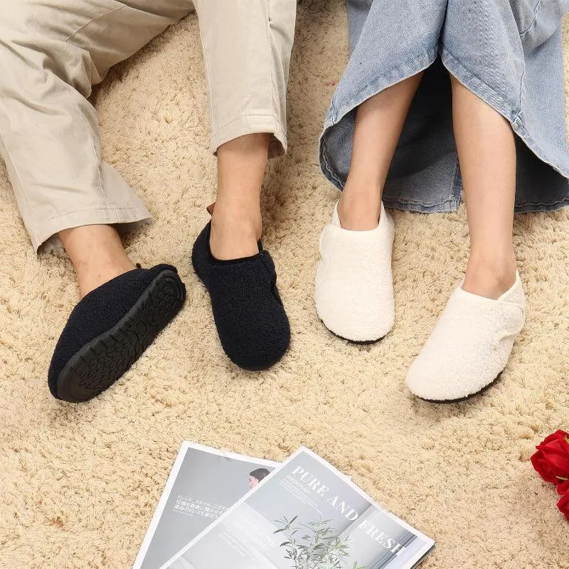 Lightweight Fleece Lined Slippers – Cozy Comfort with Secure Traction