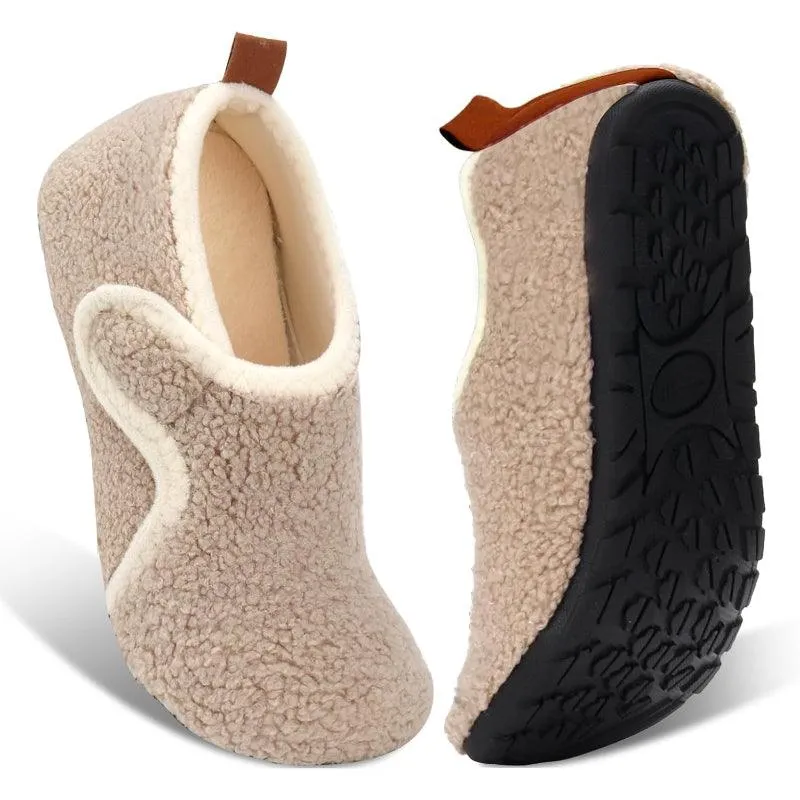 Lightweight Fleece Lined Slippers – Cozy Comfort with Secure Traction