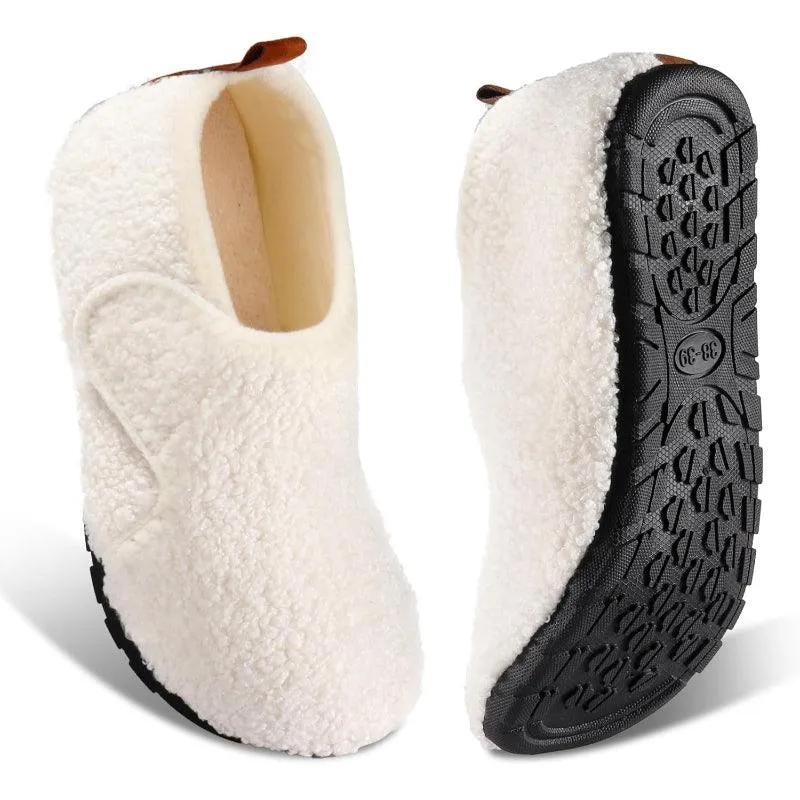 Lightweight Fleece Lined Slippers – Cozy Comfort with Secure Traction