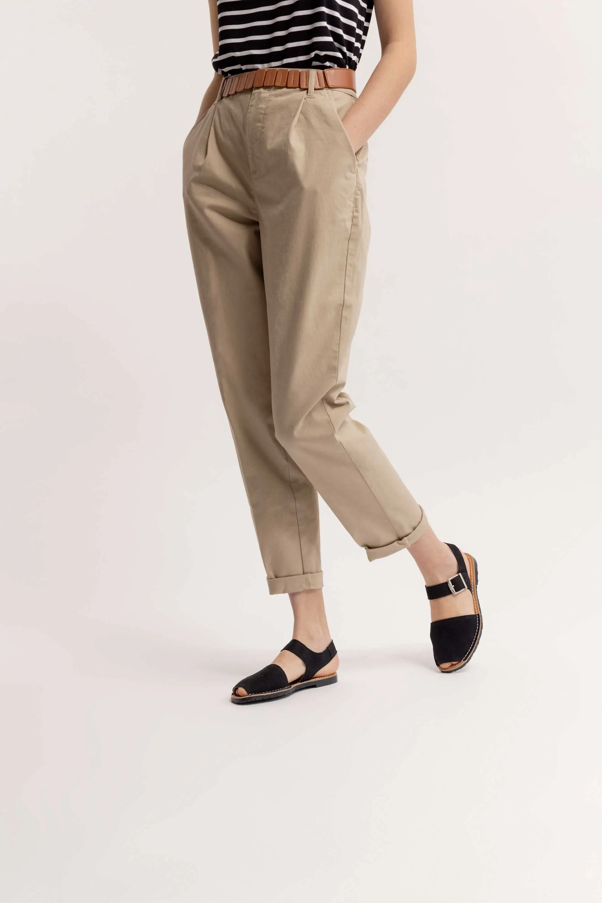 NOCHE PESCA - Black Nubuck Leather Ankle Strap Sandals