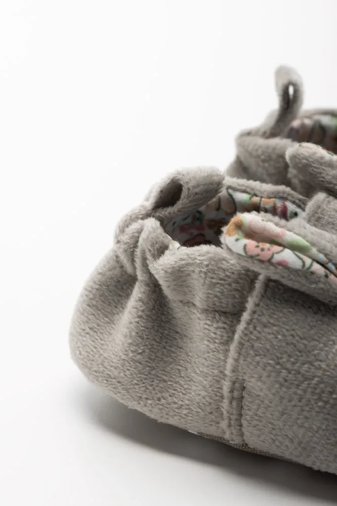 Rabbit Slipper Grey
