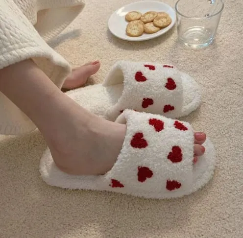 The Valentines Day Plush Slippers: Heart Slippers
