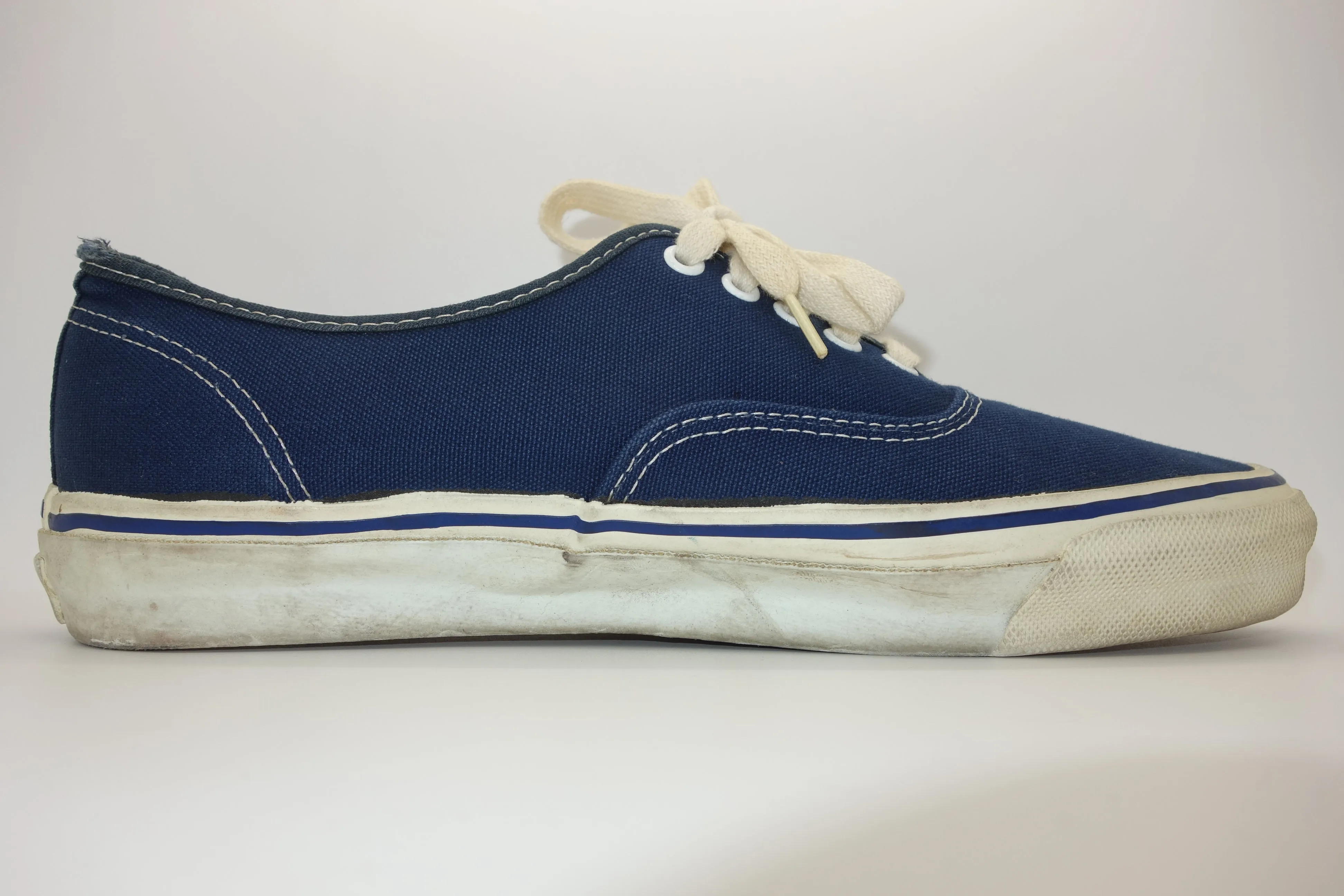 vintage van doren style #44 ~ US10 ?